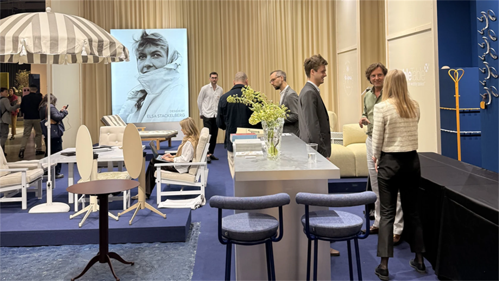 Svenska paviljonen "Stay timeless with Swedish design" på Salone del Mobile 2026.